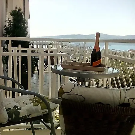 Blue Lagoon Apartman