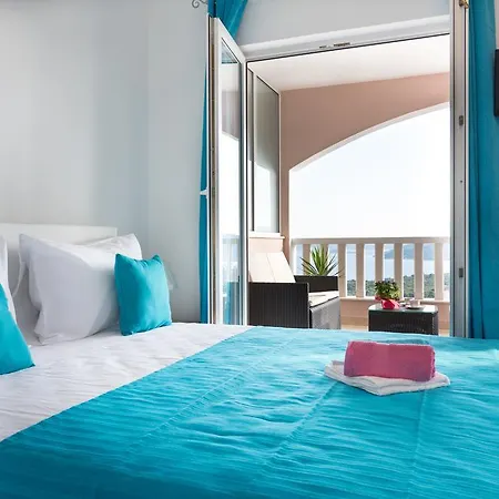 Blue Lagoon تروغير